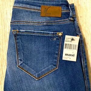 ✅3-$50.JEANS BUNDLE CLEARANCE*** *NWT 27 dark wash MAVI jeans